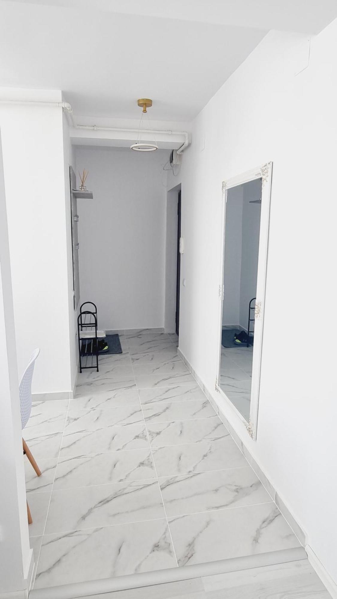 Apartament Central Pe Pietonala Nr2 Hunedoara Exteriér fotografie